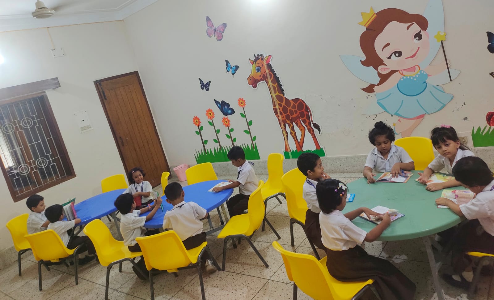 সন্তান আপনার মানুষের মত মানুষ করার দায়িত্ব আমাদের